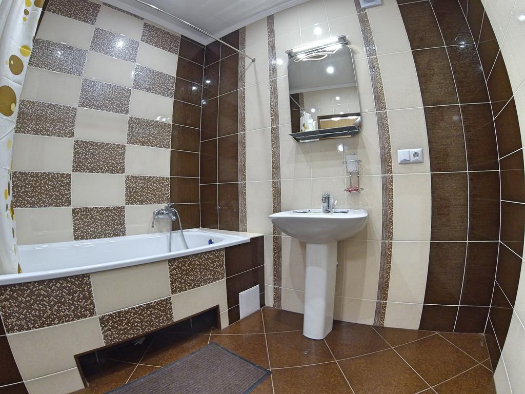 Naberezhnaya Roshen Apartment Vinnytsia Exterior photo